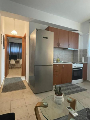 Semi-Basement 250m from Sea, Nea Chili